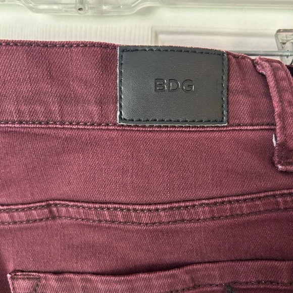 BDG Mid Rise Twig Ankle Jeans with Embroidery- Size 29 - Picture 6 of 7